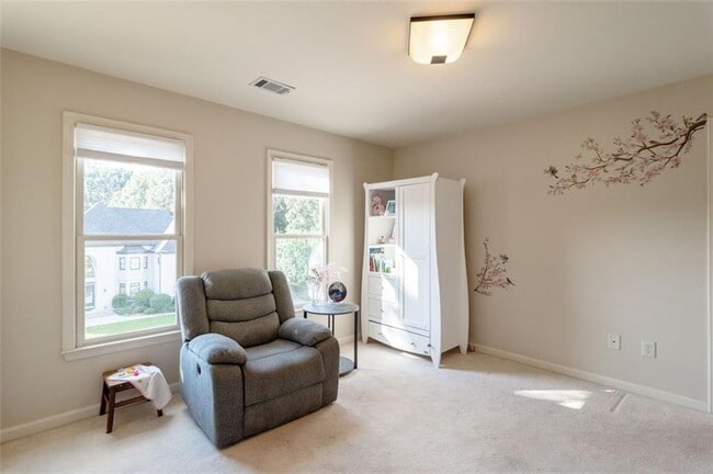 Building Photo - 3850 Glenhurst Dr