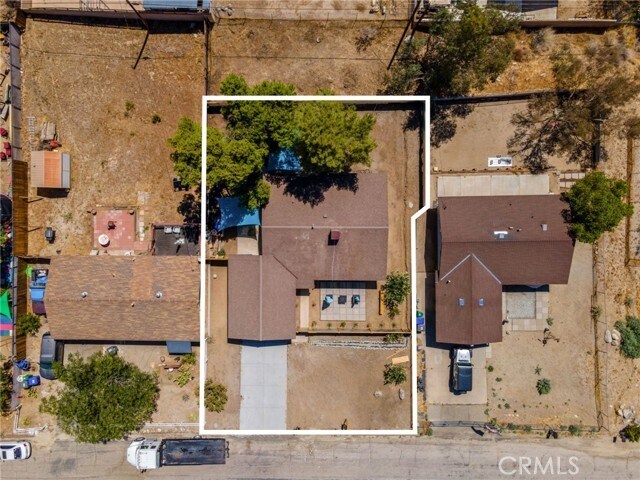 Building Photo - 10931 Knobb Ave