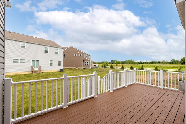 Building Photo - 7576 Bullseye Dr