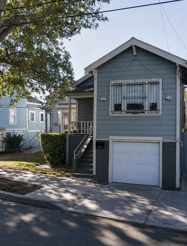 Building Photo - 2525 Filbert St