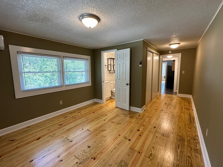Primary Bedroom - 371 Old Hendersonville Highway
