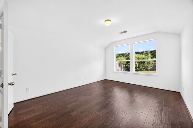 Building Photo - 16131 Sommerall Creek Ln