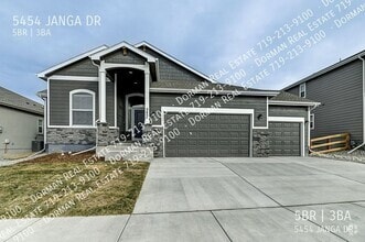 Building Photo - 5454 Janga Dr
