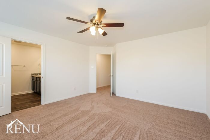 Building Photo - 137 Scarborough Bnd