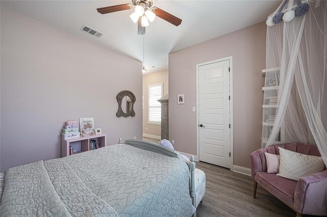 Building Photo - 4204 Stiles Ln