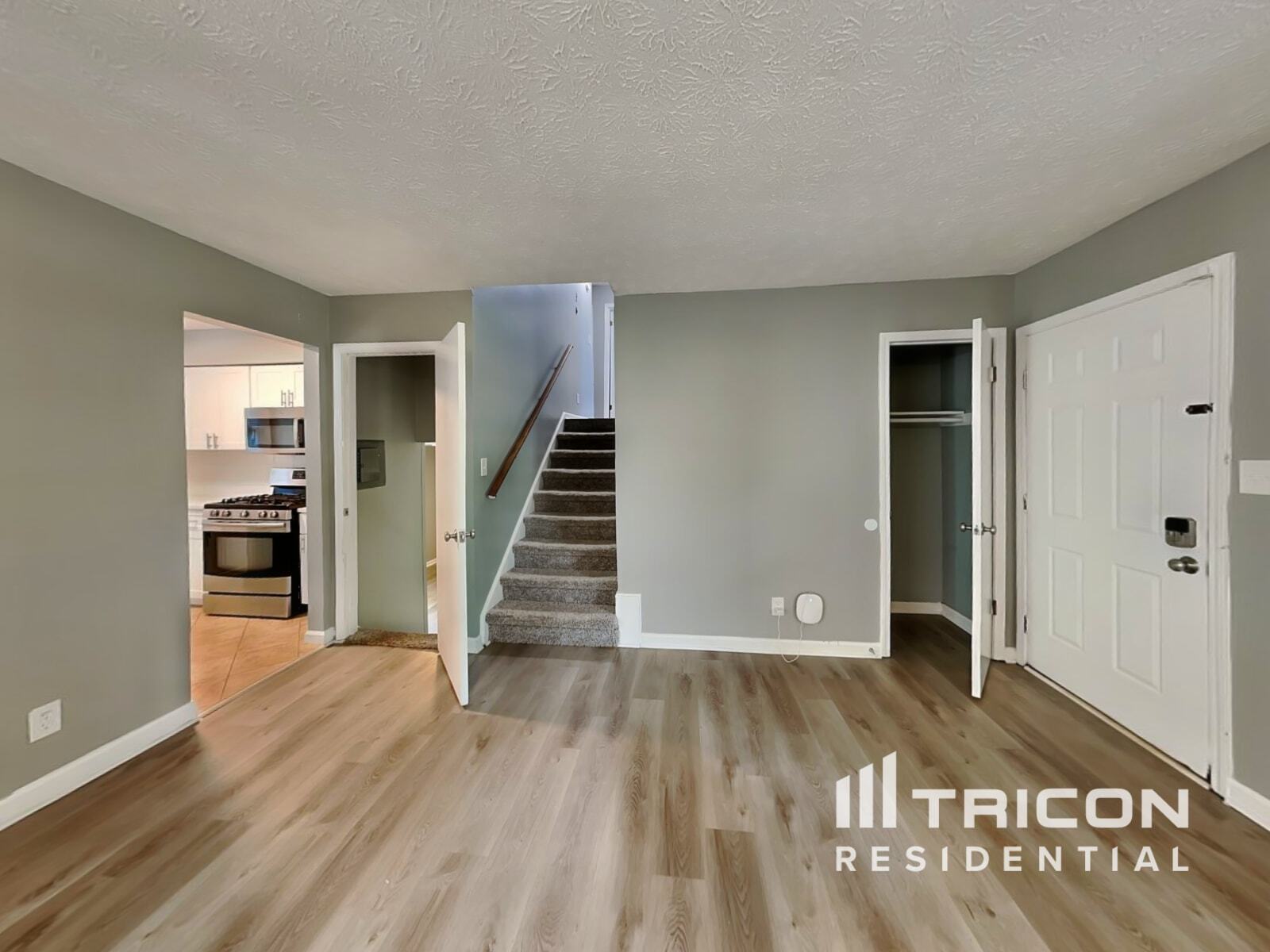 Building Photo - 155 Rock Garden Terrace N W