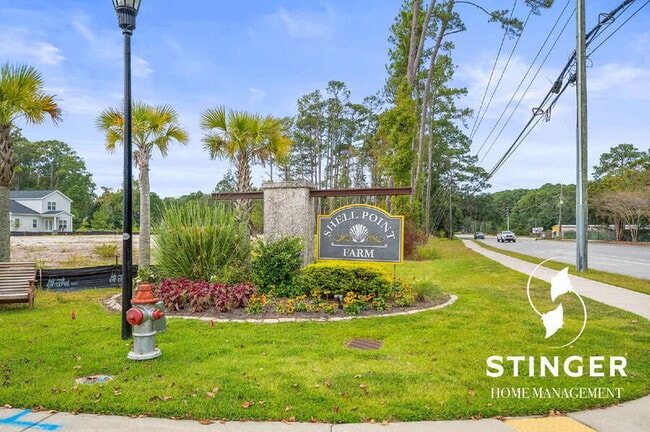 Building Photo - 198 Great Bend Dr