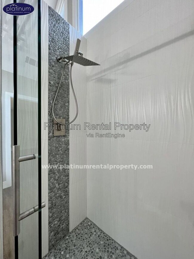 Building Photo - 4156 Dream Catcher Dr
