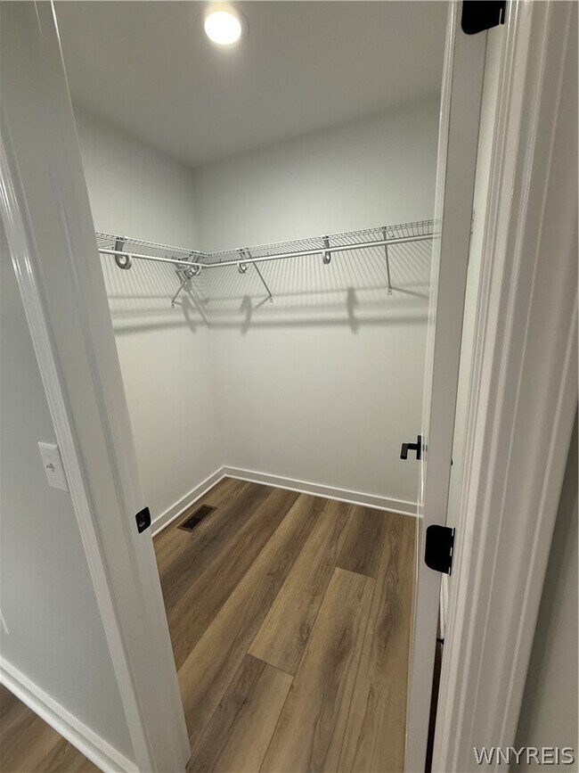 Building Photo - 5156 Berg Rd