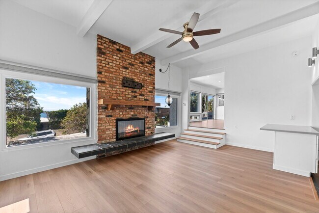 Building Photo - 7512 Rindge Ave