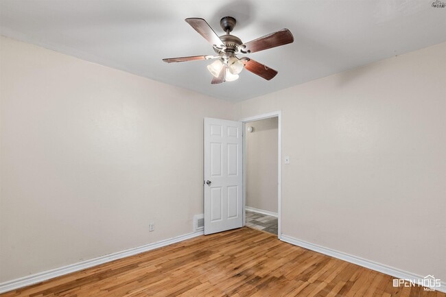 Building Photo - 4208 Idlewood Dr