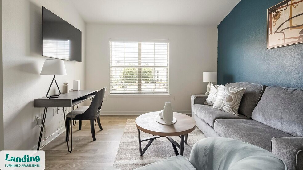 Building Photo - 210 Hillwood Blvd