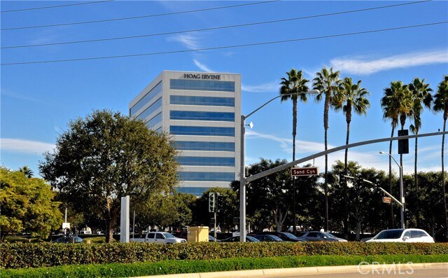 Building Photo - 70 Como