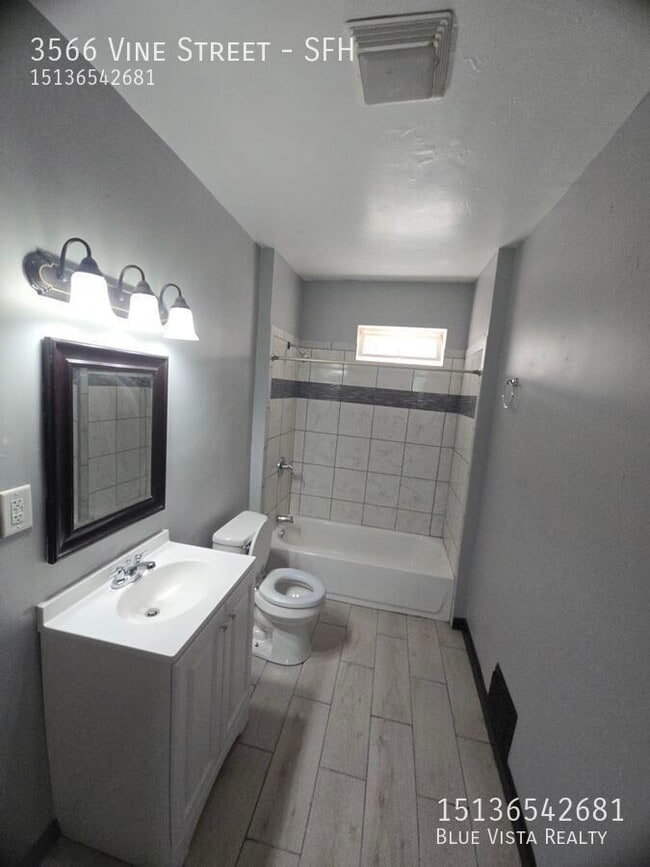 Building Photo - 3566 Vine St