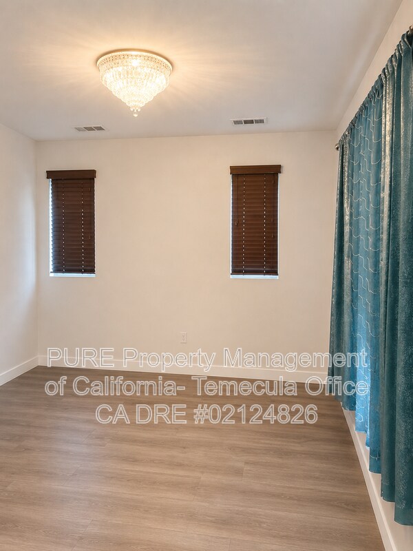 Building Photo - 31166 Sunflower Way