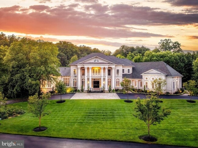 Building Photo - 860 Nicholas Run Dr