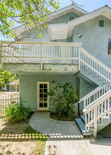 Building Photo - 5065 Casa Dr