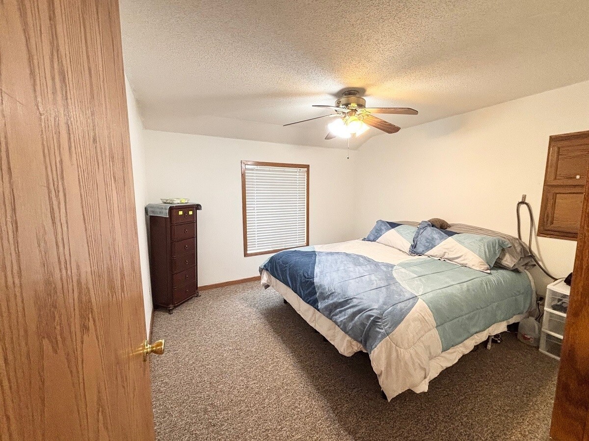 Building Photo - 22968 160th St NE