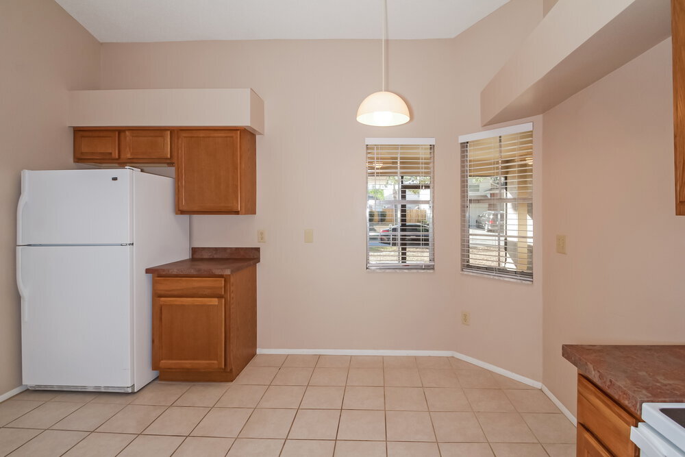 Building Photo - 12906 Longcrest Dr