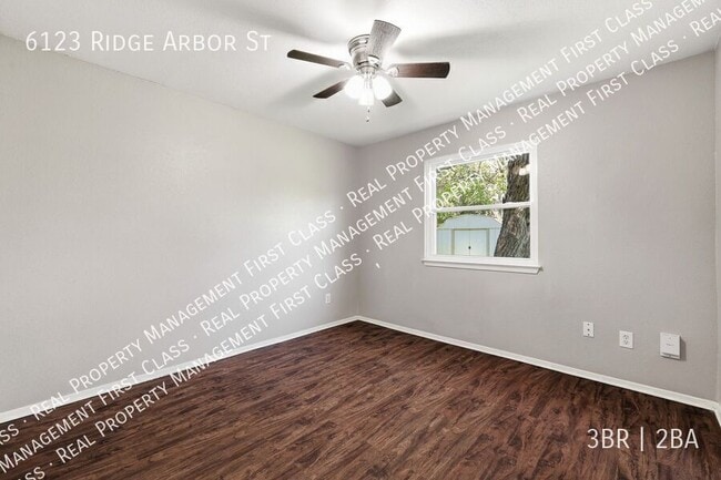 Building Photo - 6123 Ridge Arbor St