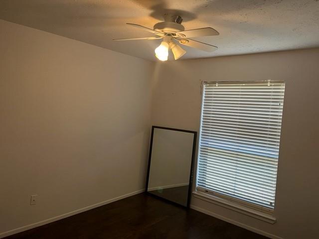Building Photo - 10126 Grassy Cove Dr