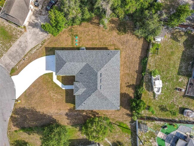 Building Photo - 780 Kangaroo Ct
