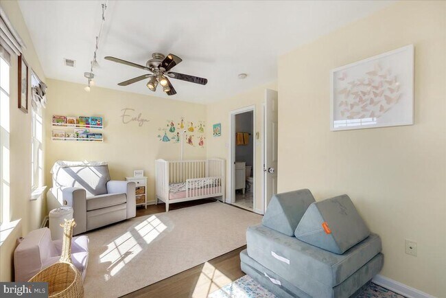 Building Photo - 2724 Harris Ln