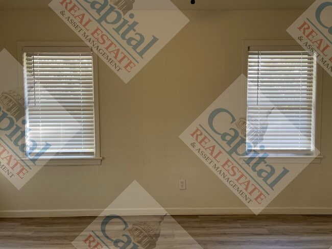 Building Photo - Welcome Home!