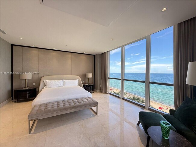 Building Photo - 17749 Collins Ave