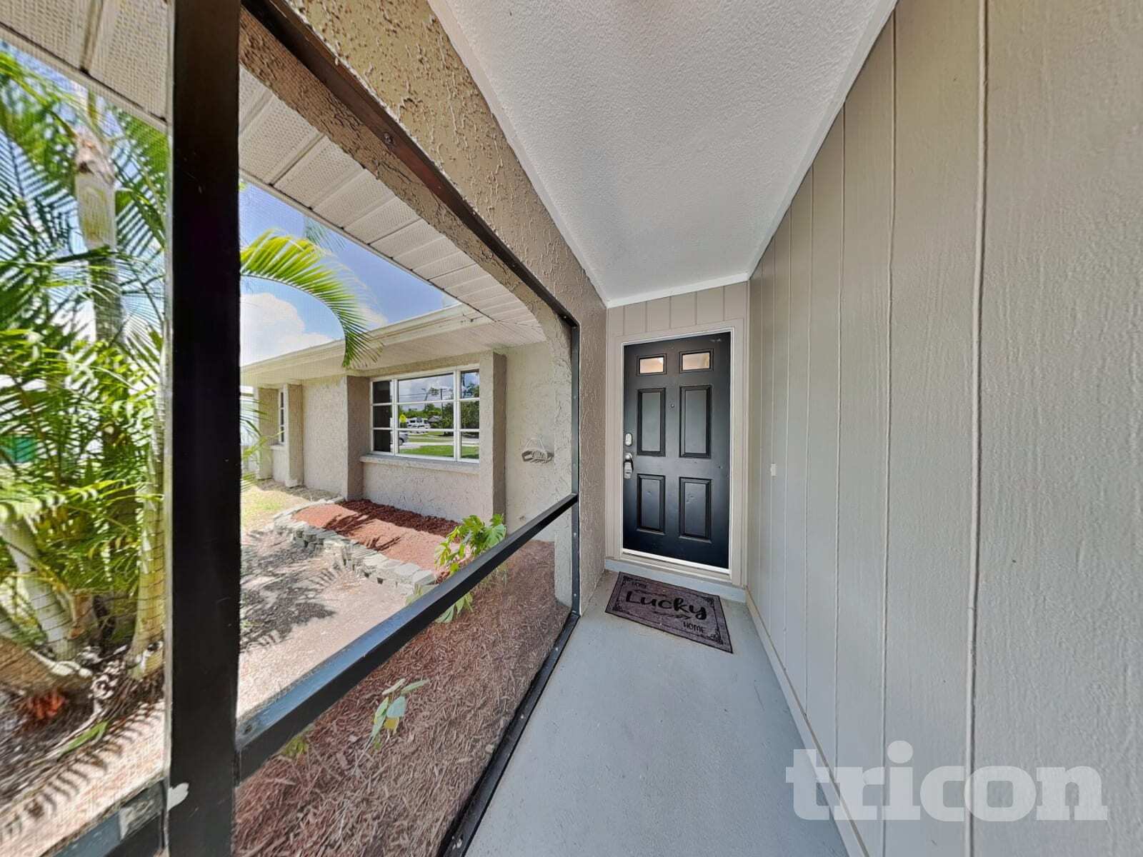 Building Photo - 20336 Peachland Blvd