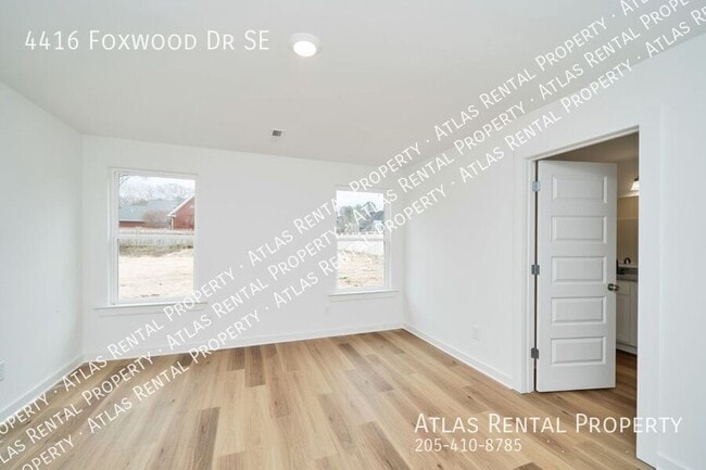 Building Photo - 4416 Foxwood Dr SE