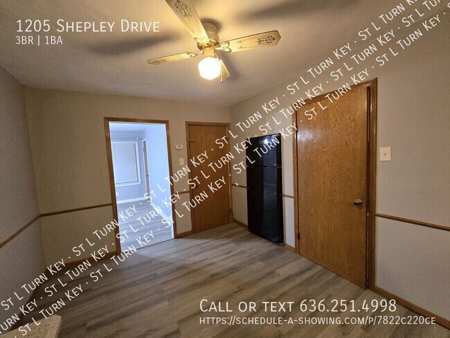 Building Photo - 1205 Shepley Dr