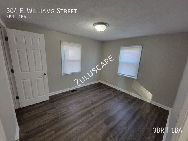 Building Photo - 304 E Williams St
