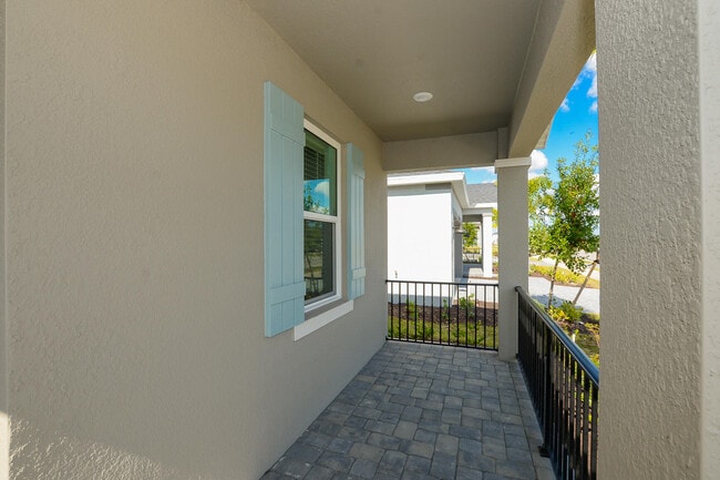 Building Photo - 6312 Cloverdale Ave