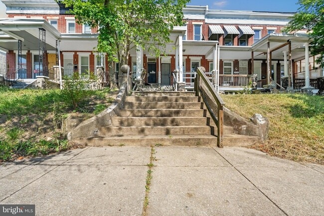 Building Photo - 1711 Ashburton St