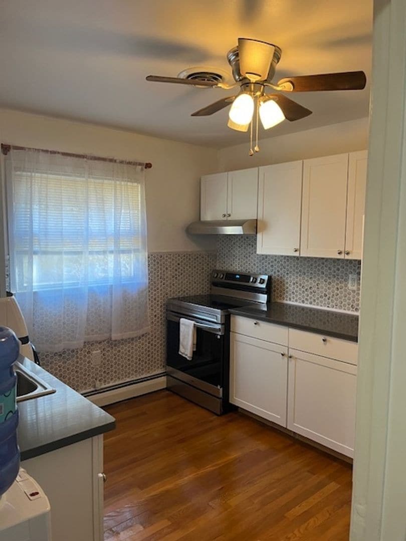 Building Photo - 14714 Edgewater Dr