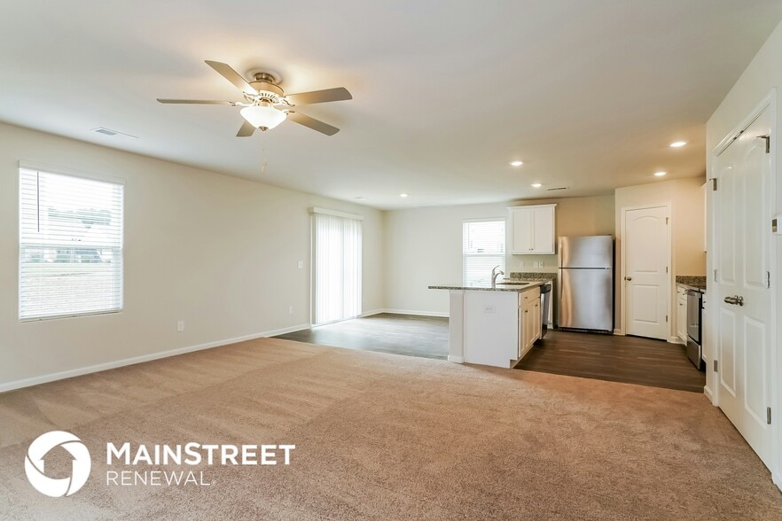 Building Photo - 724 Cider Ml Wy