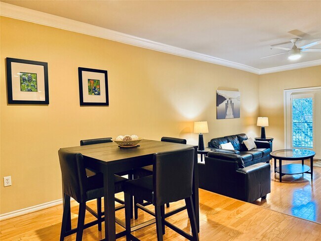 Building Photo - 2400 McCue Rd