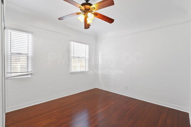 Building Photo - 5768 Campo Walk