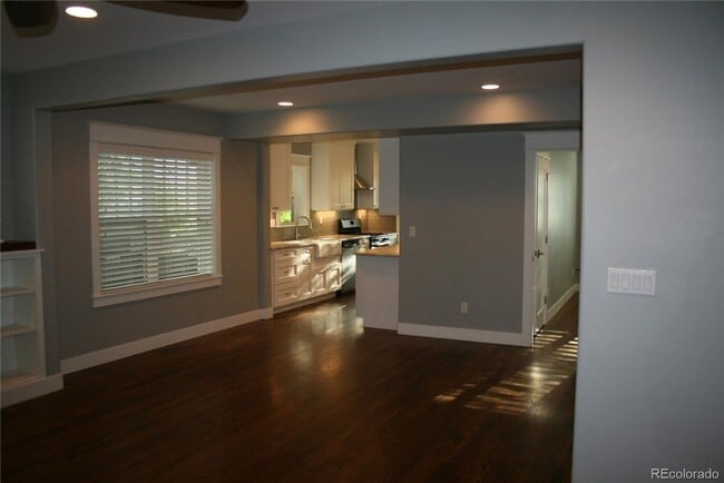 Building Photo - Prime Wash Park location!! Modern remodeled bungalow with high-end finishes close to Wash Park, r...