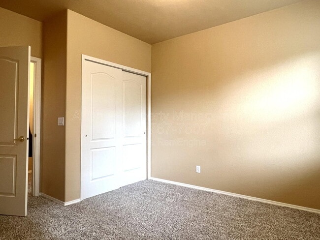 Building Photo - 3380 Apogee View