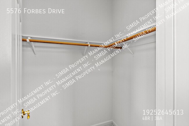 Building Photo - 5576 Forbes Dr