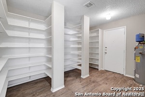 Building Photo - 2018 Indian Meadows Dr