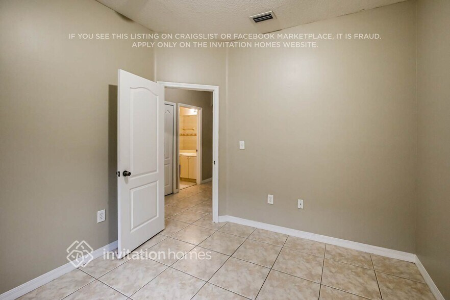 Building Photo - 18051 SW 144th Ct