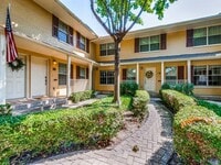 Building Photo - 4708 Bradford Dr
