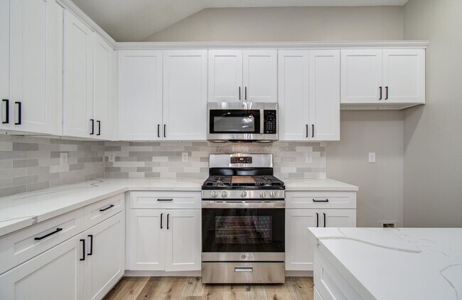 Building Photo - 4506 Knights Ct