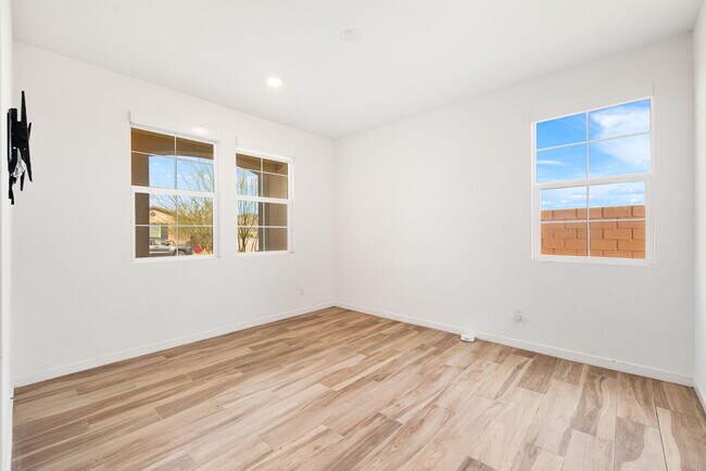 Building Photo - 79329 Zamora Ct