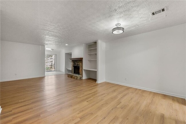 Building Photo - 2186 Spring Walk Ct