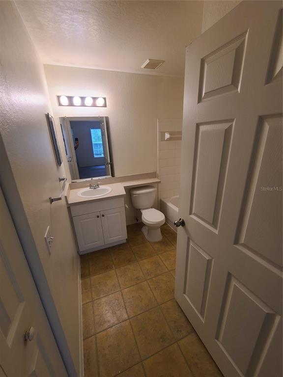 Building Photo - 5903 Willow Ridge Dr