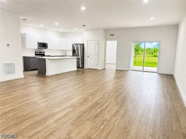 Building Photo - 9011 Penny Cir